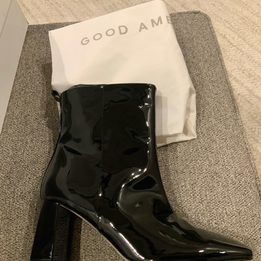 Good American Black patent Leather 3” heeled ankle boots 9.5
